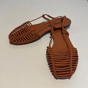 Doen Paloma camel sandals